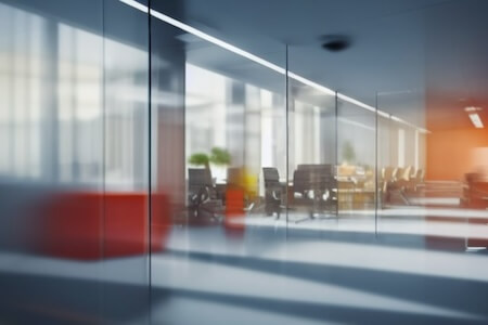 Bureaux dans un immeuble commercial